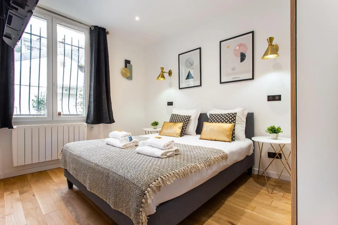 Cmg Montmartre/ Marche Saint-Pierre Apartamento Paris