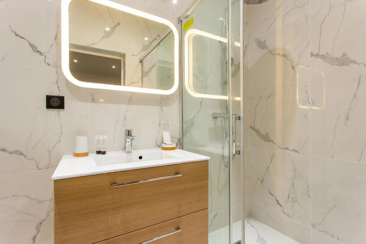 Cmg Montmartre/ Marche Saint-Pierre Apartamento Paris